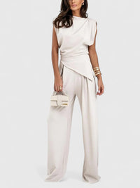 Sharon | Sophisticated Outfit
