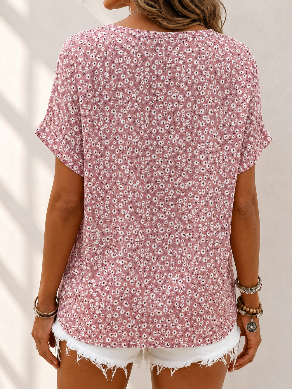 LUCY | CHIC FLORAL BLOUSE