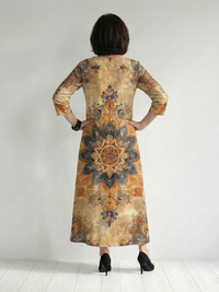 Damon | Gentle Floral Midi Dress