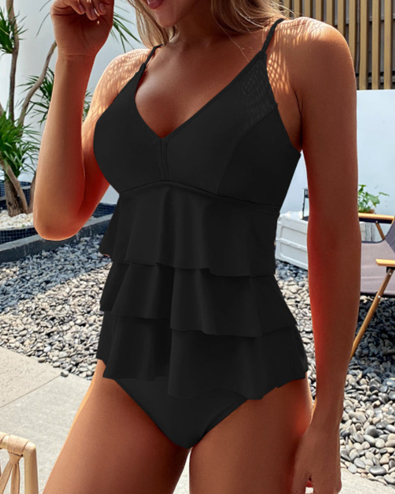 Lia - Chic Ruffled Swimsuit for a Touch of Elegance