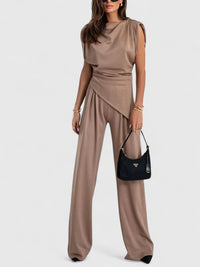 Sharon | Sophisticated Outfit