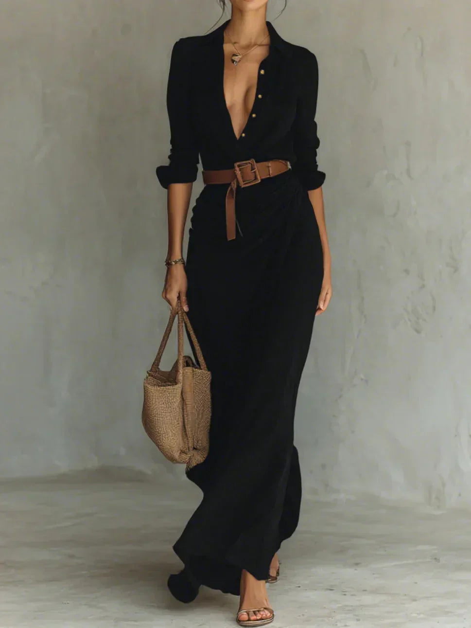 Camille™ | Maxi dress with lapels and belt at the waist