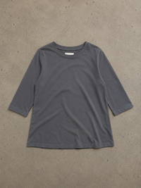 Calvera | Essential Comfort Tee