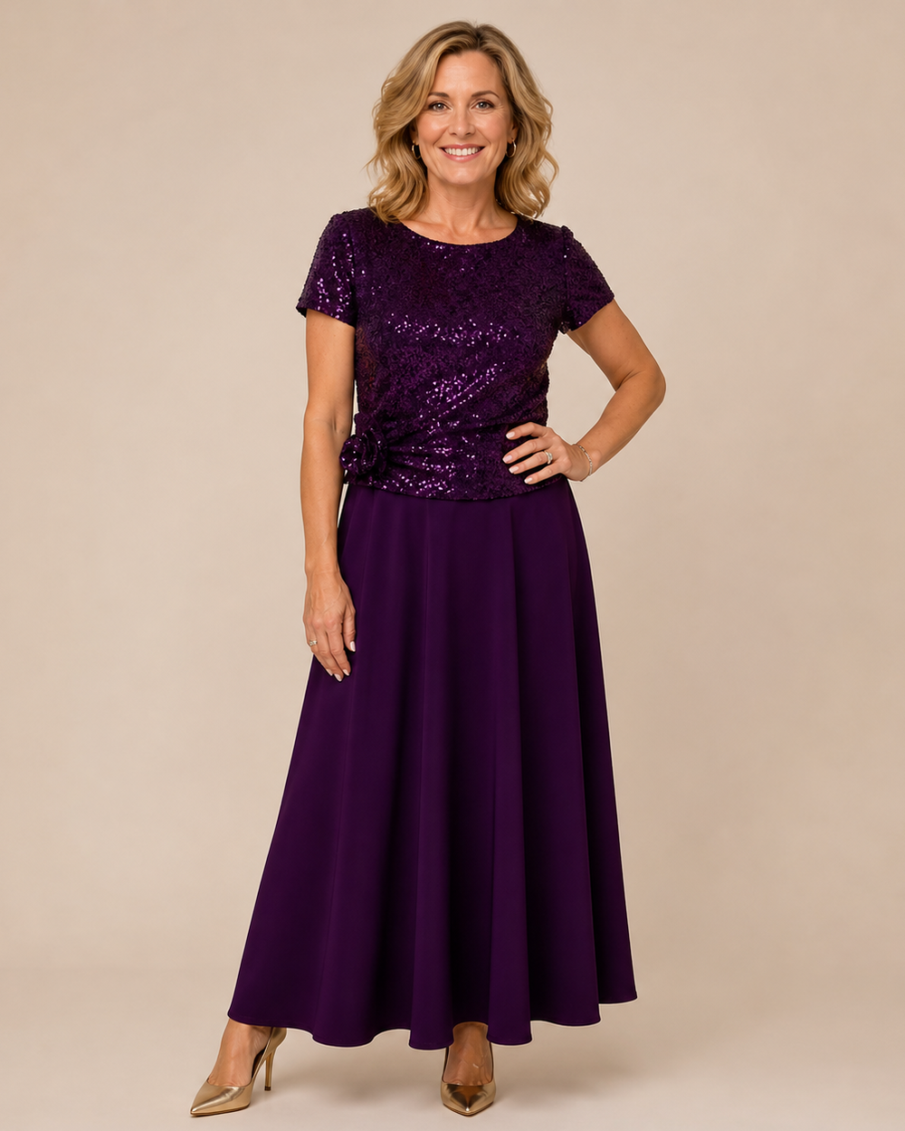 RENATA | Short-Sleeved Dress with Sequin Floral Bodice