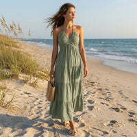 Julia | Long dress with halter neck and open back