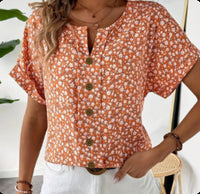 LUCY | CHIC FLORAL BLOUSE