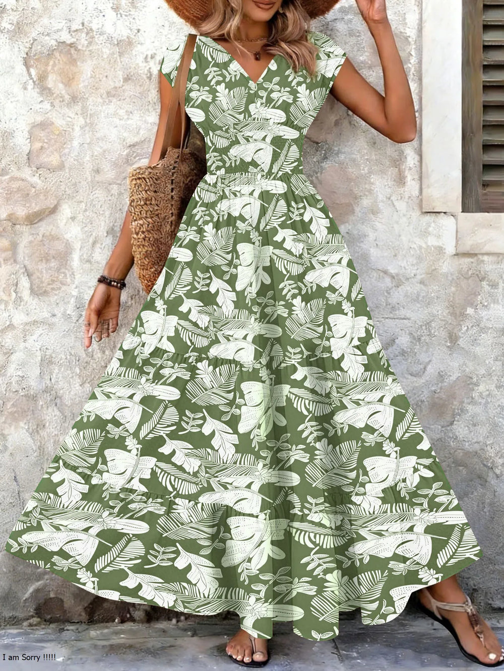 Lorena | Baroque maxi dress with V-neck