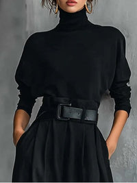 Lisa™ | 2-piece black set with belt