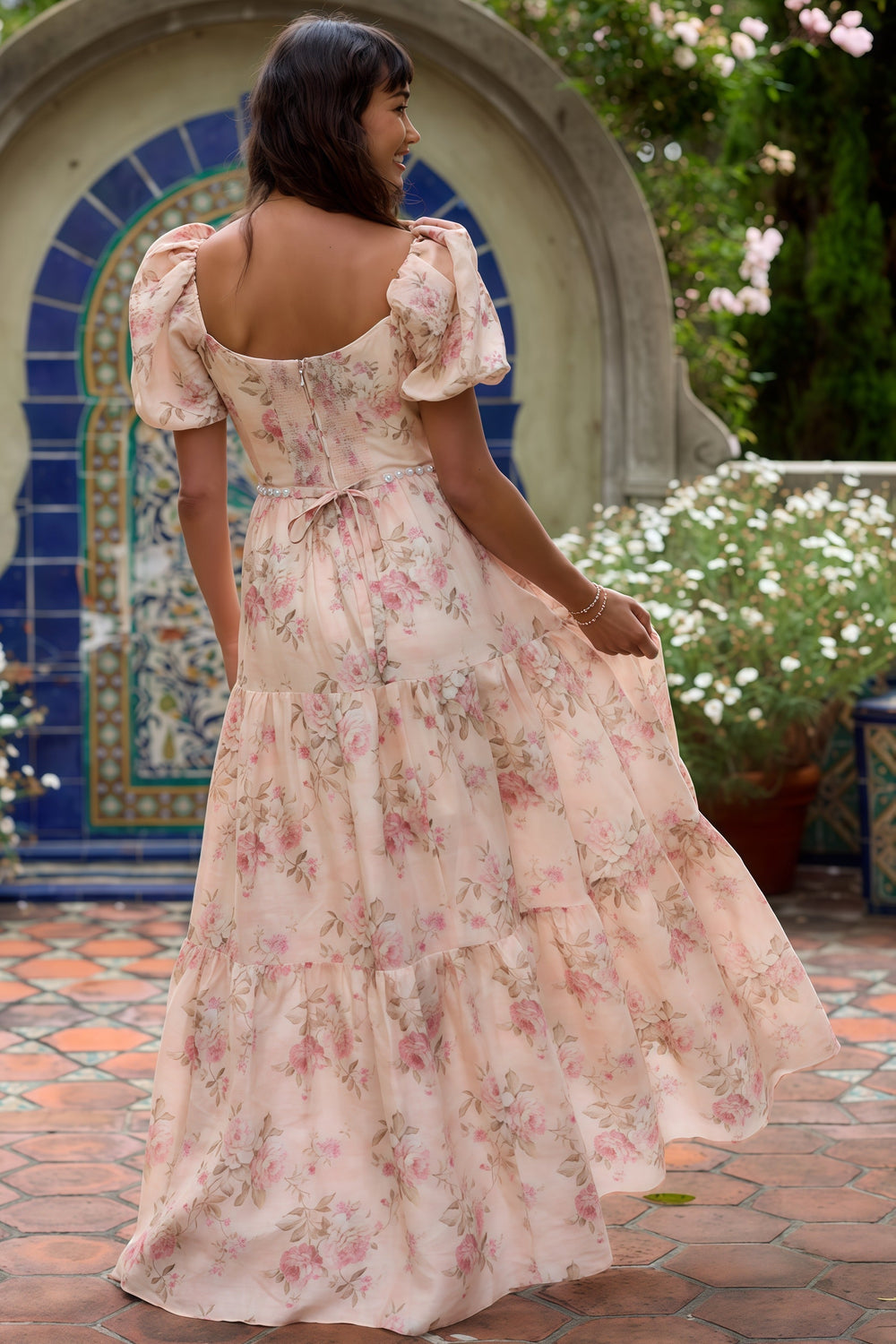 Layla | Elegant Flowing Dress