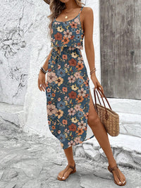 Luna | Midi dress with thin straps