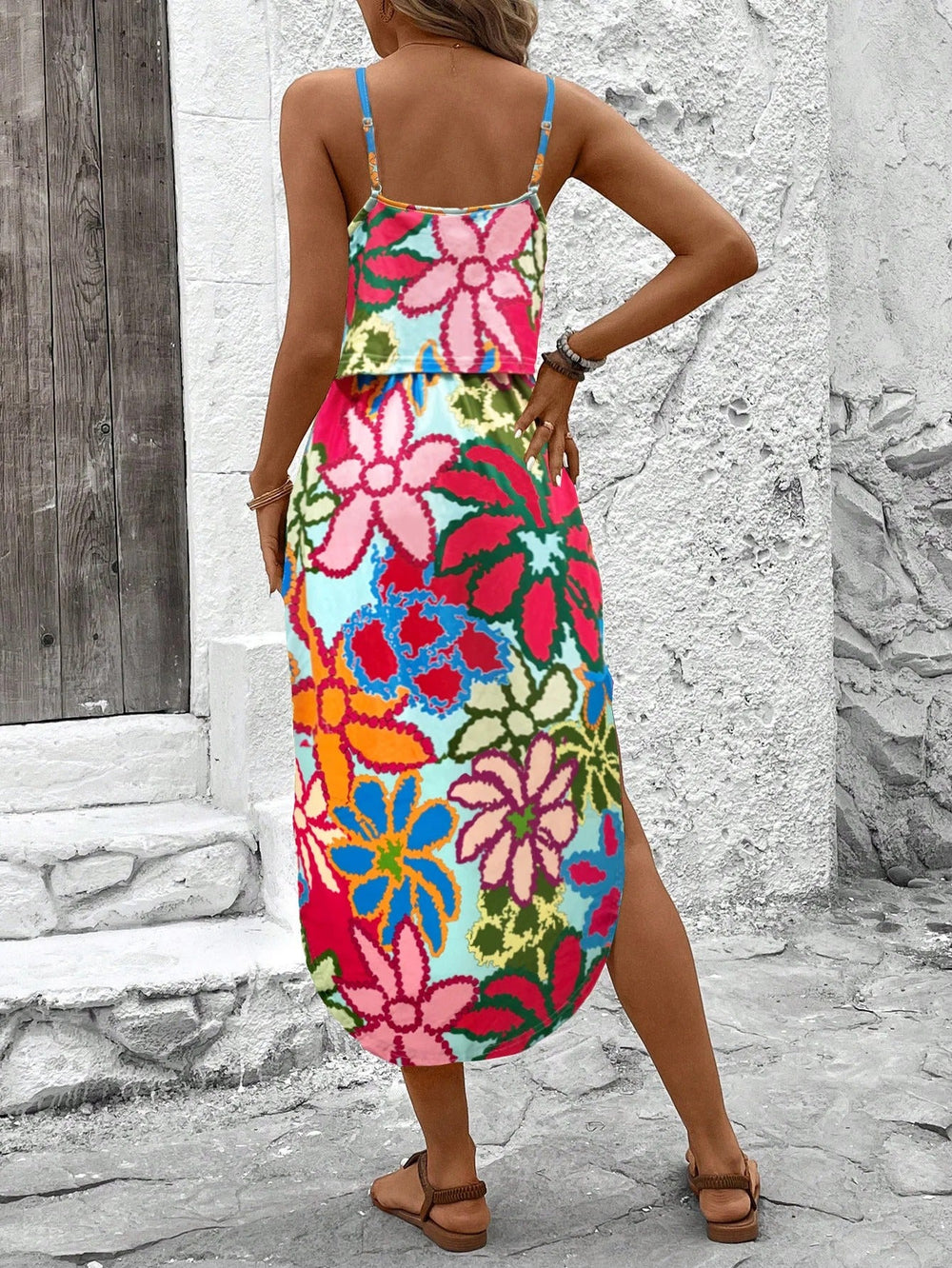 Luna | Midi dress with thin straps